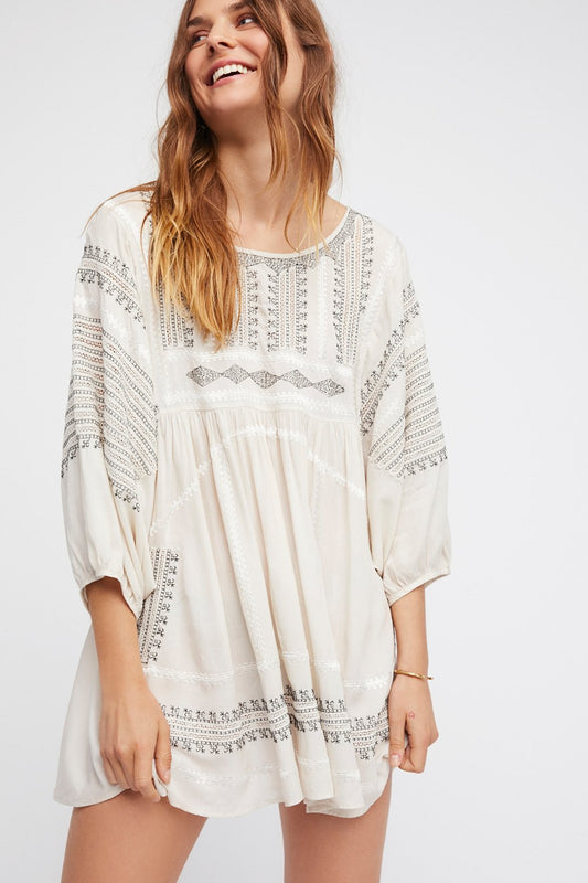 Embroidered cotton Dress