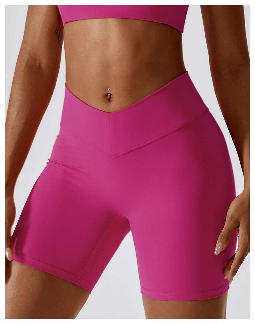 Contour back seamless shorts