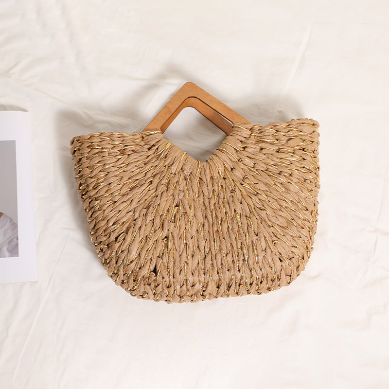 Straw hand bag