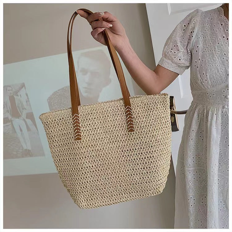 Straw beach bag