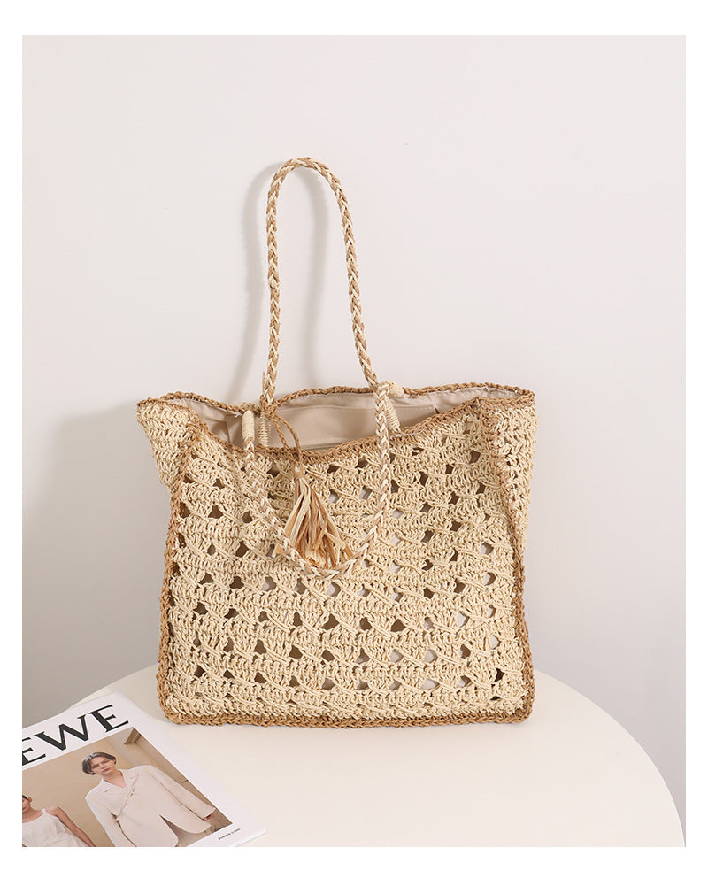 Straw beach bag