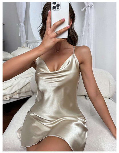 Backless satin Nightdress