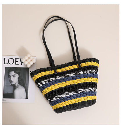 Hand woven straw bag