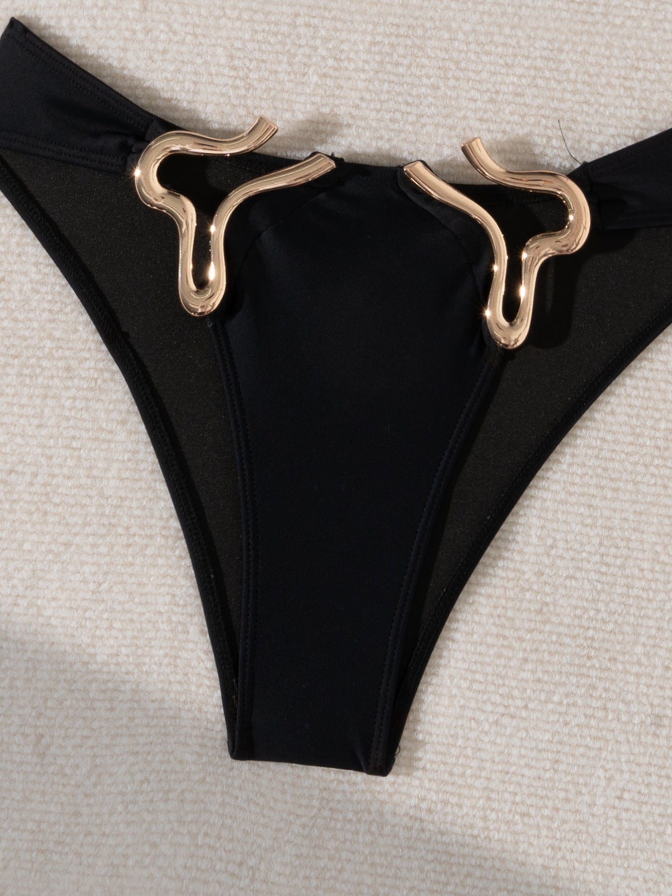 Bikini set with golden trims