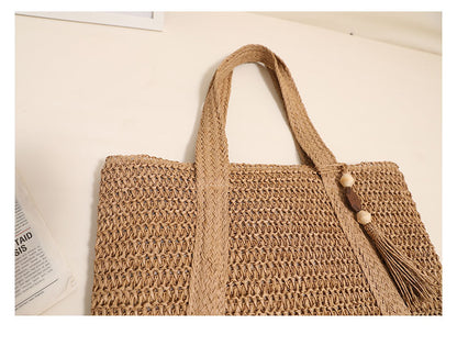 Hand woven straw bag