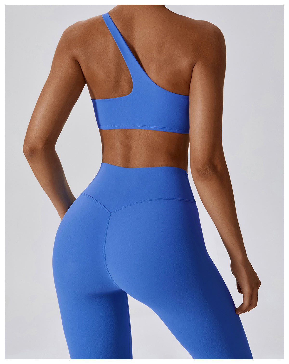 One shoulder asymmetric sports bra