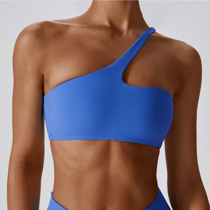 One shoulder asymmetric sports bra