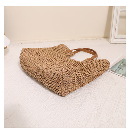 Straw beach bag