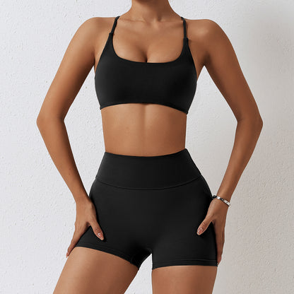 Quick dry sports set: sports Bra and shorts/leggings