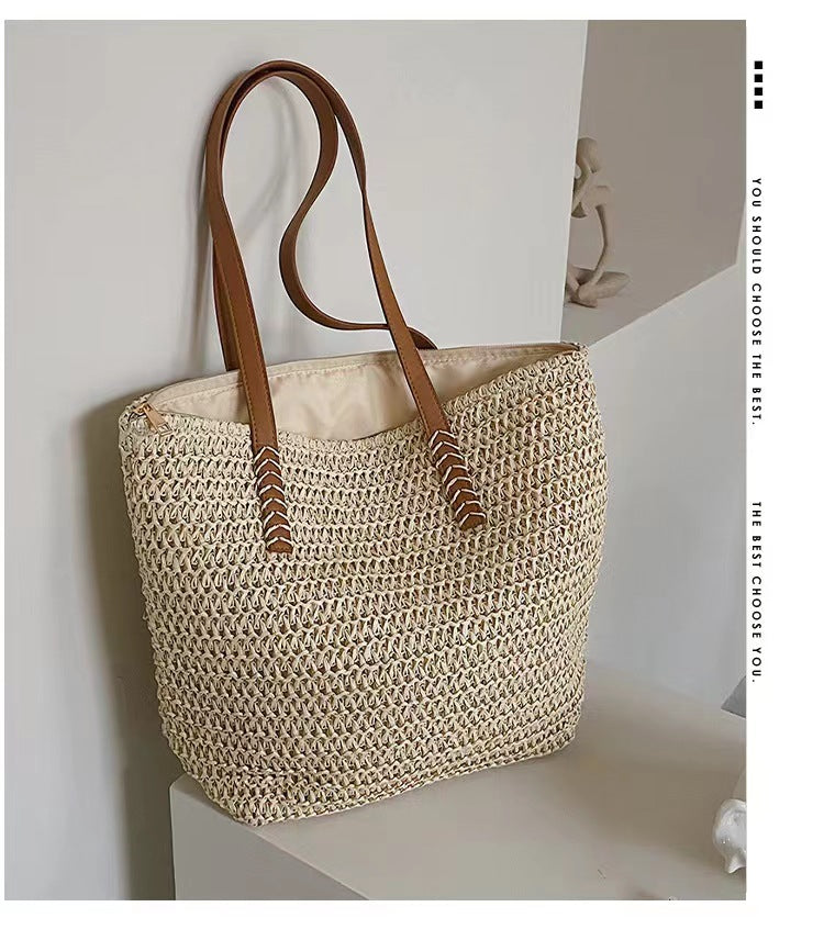 Straw beach bag