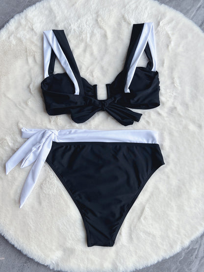 Monochrome bikini set