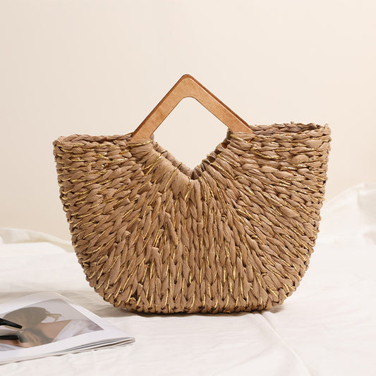 Straw hand bag