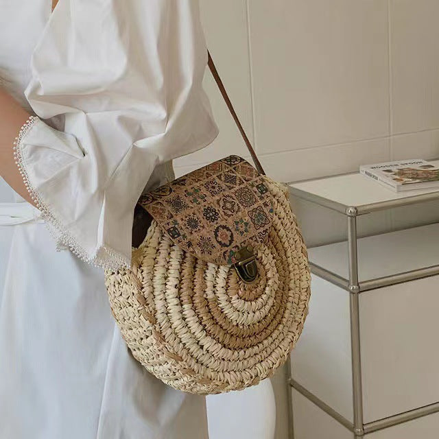 Round summer bag