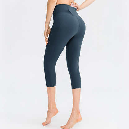 Capri leggings with pocket