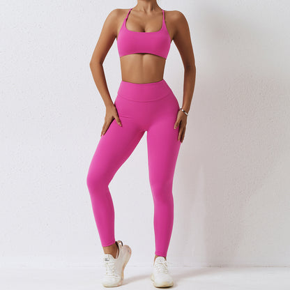 Quick dry sports set: sports Bra and shorts/leggings