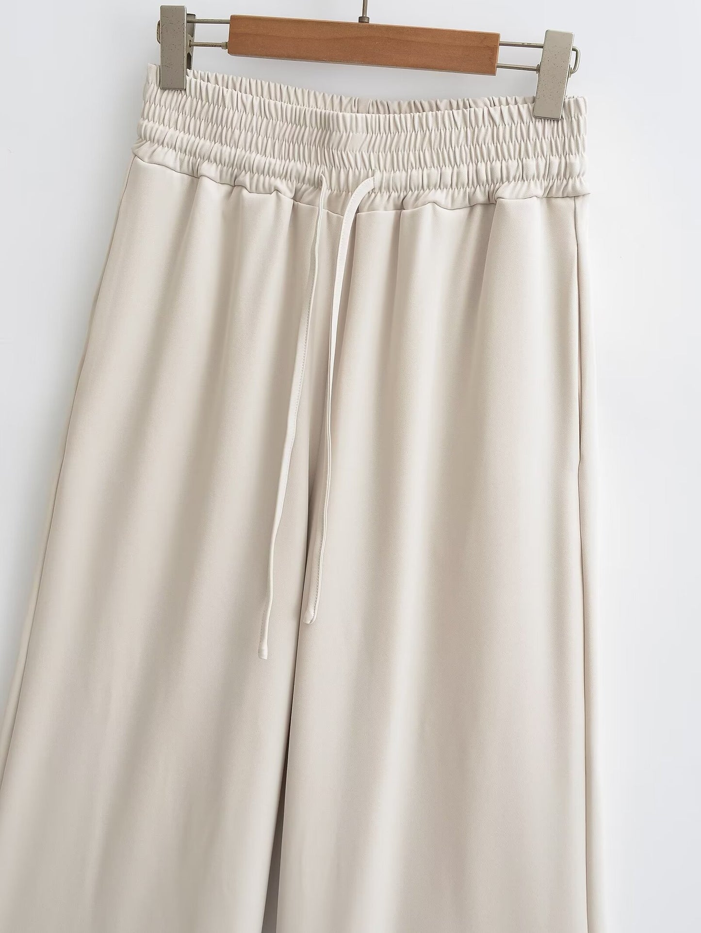 Wide leg casual trousers