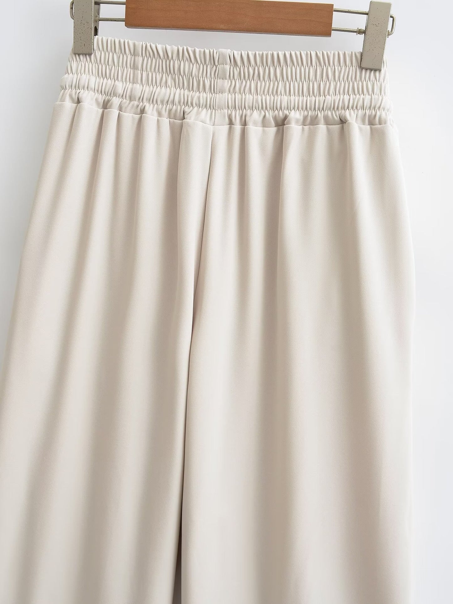 Wide leg casual trousers