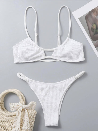 Textured bikini set